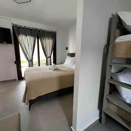 •naiades Villas•meliti• * Ladhario
