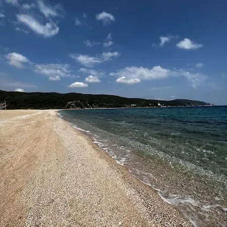 •naiades Villas•meliti• Hébergement de vacances Ladhario