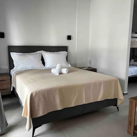 Hébergement de vacances •naiades Villas•meliti•