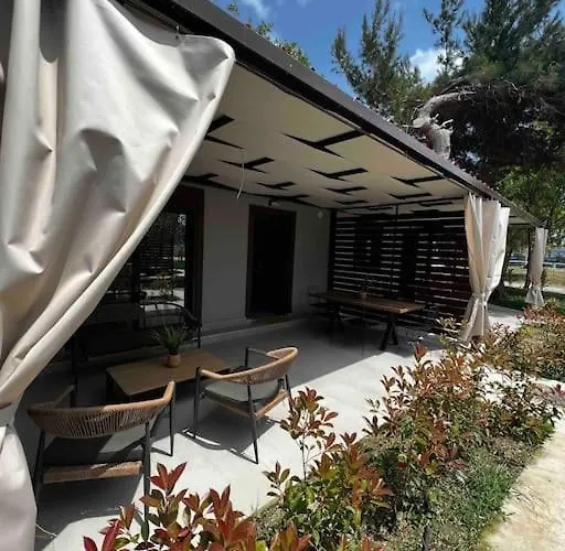 Semesterbostad •naiades Villas•meliti• *
